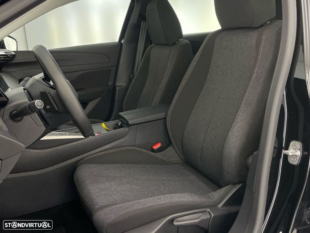 Peugeot 308 1.2 Hybrid Style e-DCS6 - 18