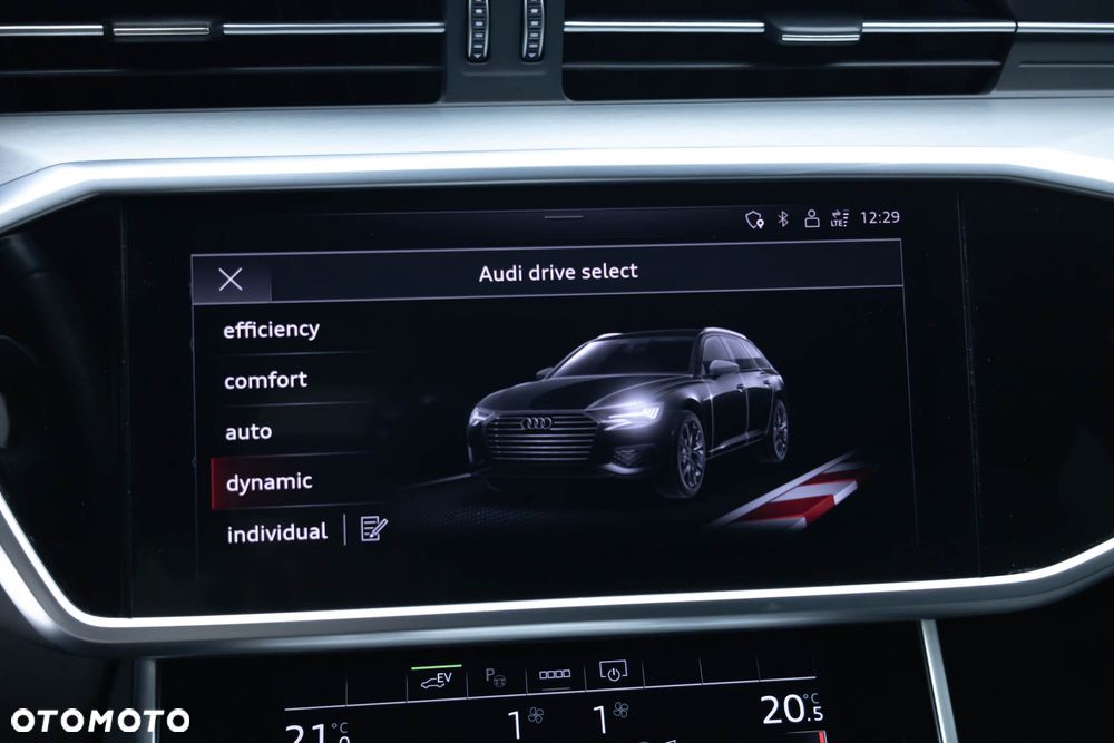 Audi A6 Avant 55 TFSI e quattro S tronic S line - 27