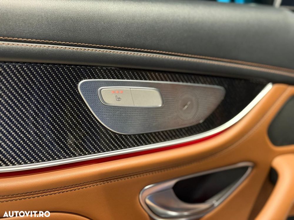 Mercedes-Benz AMG GT - 36