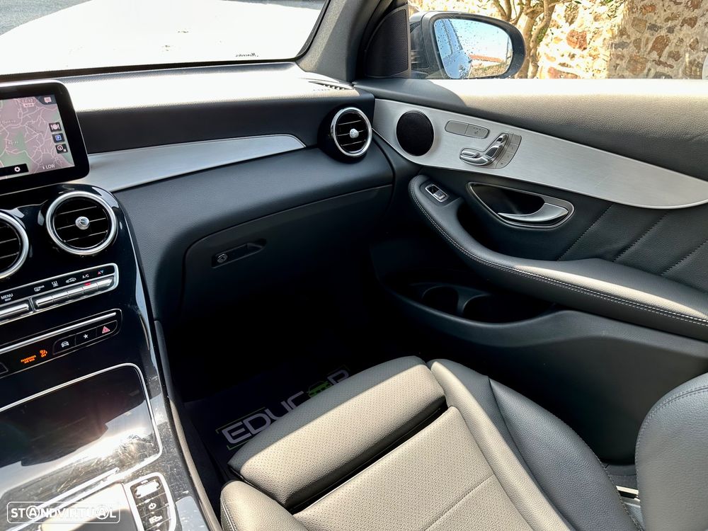Mercedes-Benz GLC 300 de Coupé 4Matic - 34
