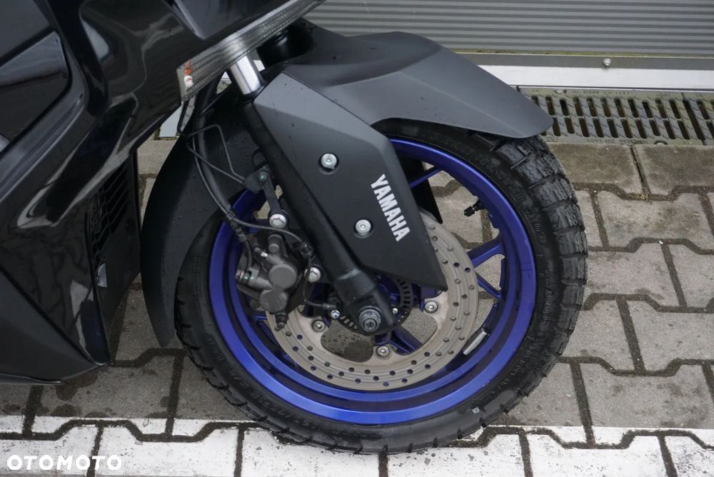 Yamaha X-max - 5
