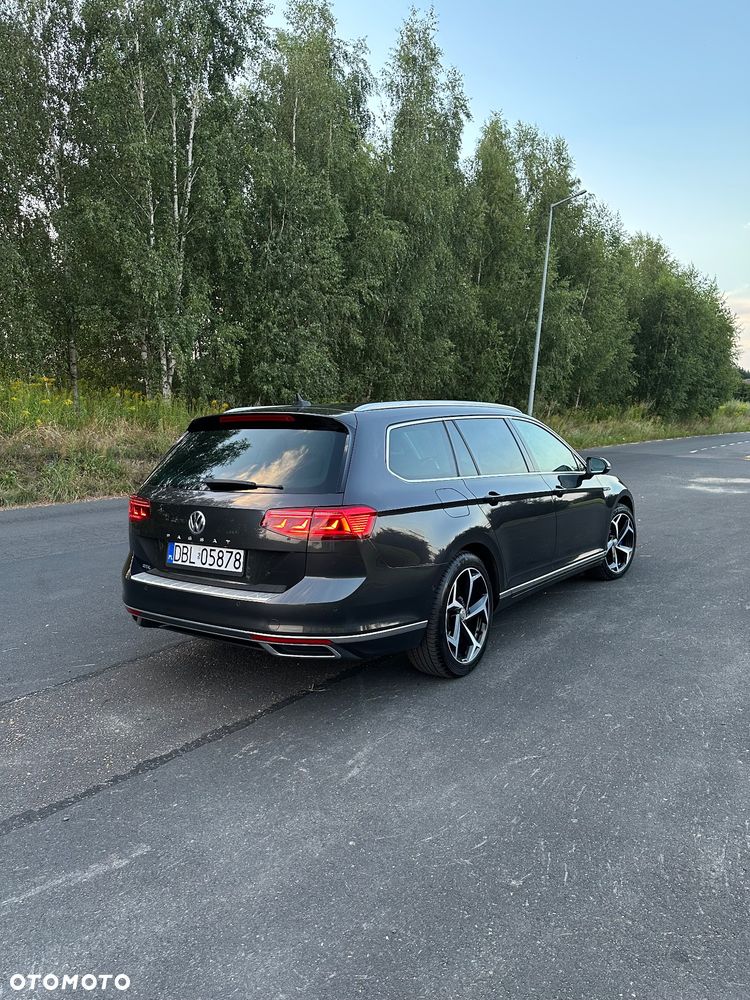 Volkswagen Passat 1.4 TSI DSG BlueMotion Technology Exclusive - 22