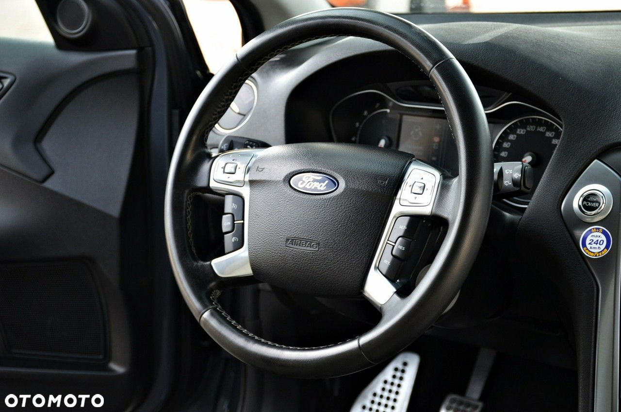 Ford Mondeo - 20