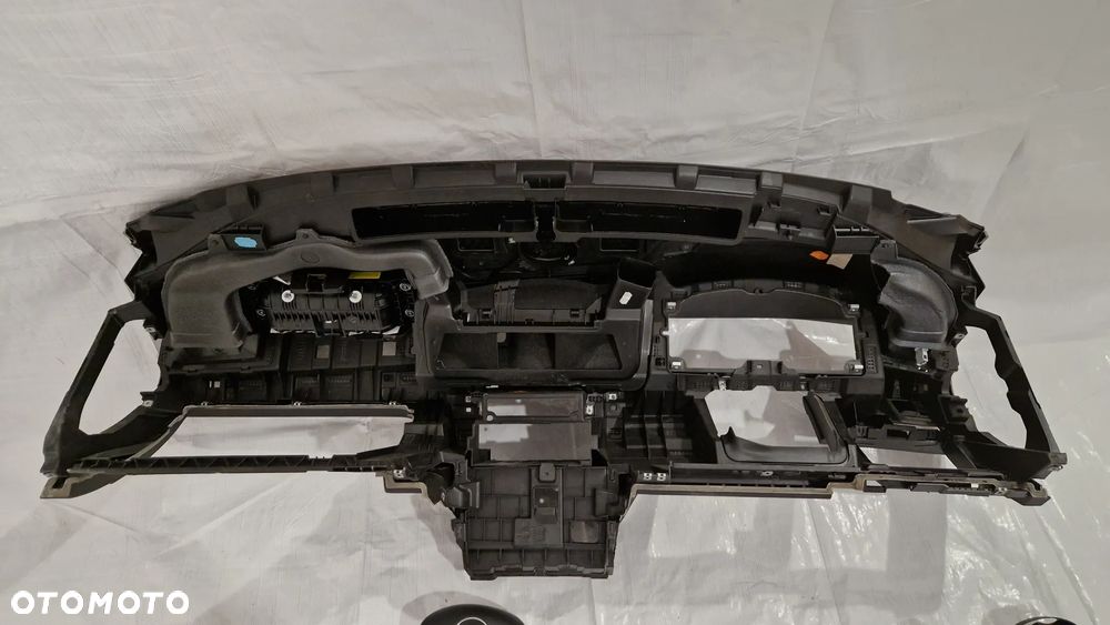 VW Passat B8 Arteon Konsola Poduszki Pasy Komplet Oryginał demontaż - 3