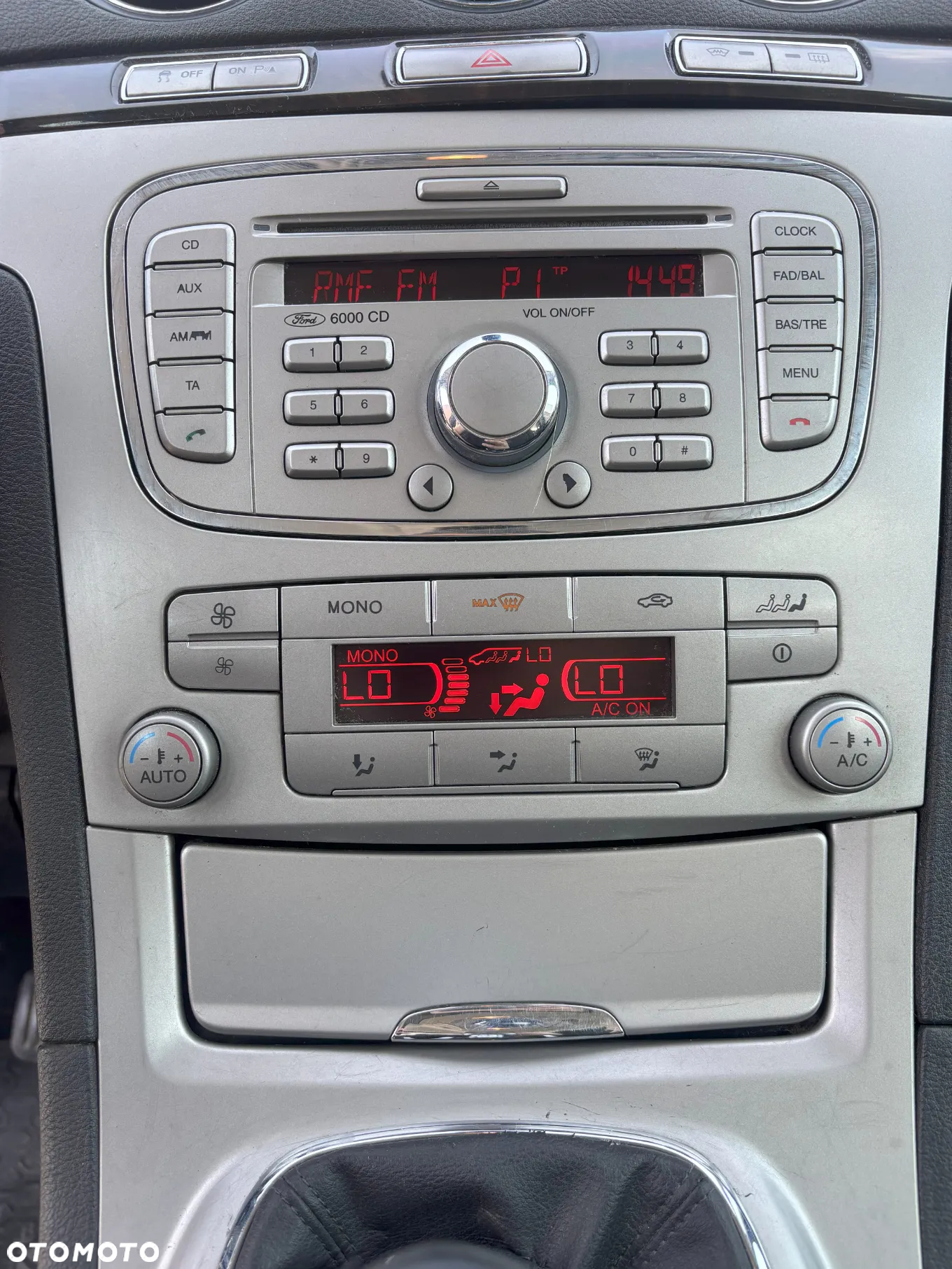 Ford Galaxy 2.0 TDCi Ghia - 18