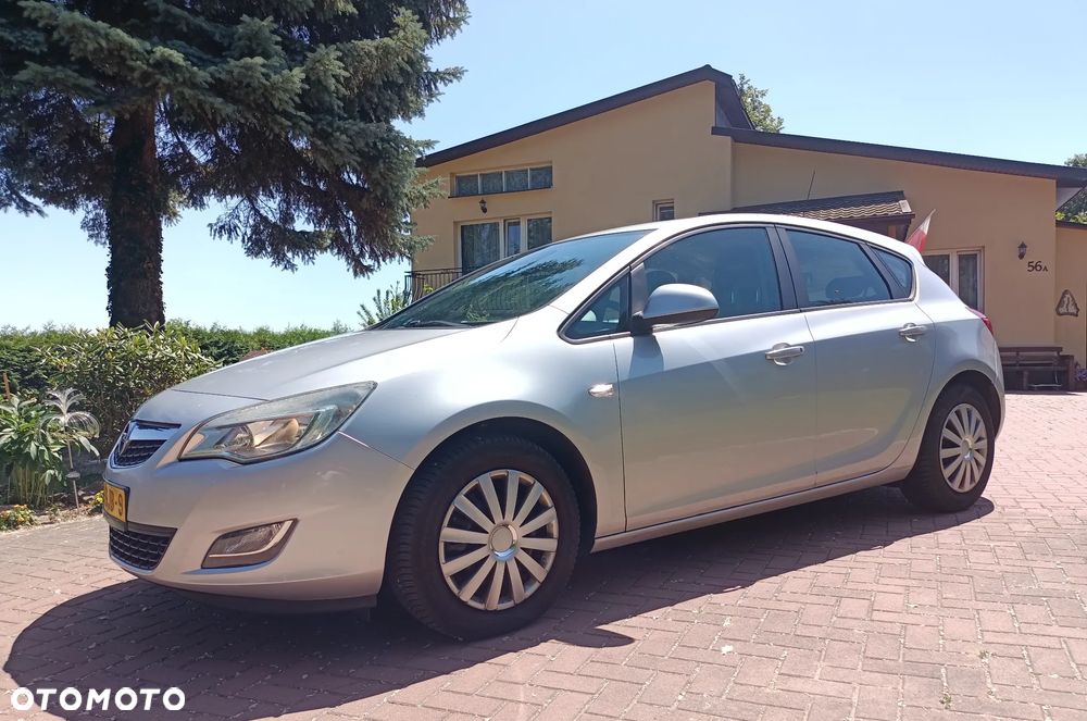 Opel Astra - 6