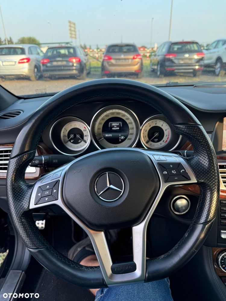 Mercedes-Benz CLS 500 4Matic BlueEFFICIENCY 7G-TRONIC - 16