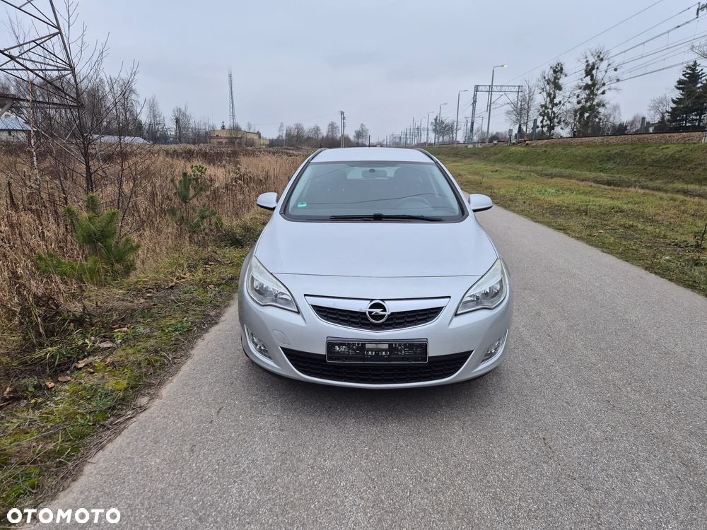 Opel Astra - 9