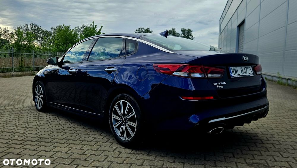 Kia Optima - 5