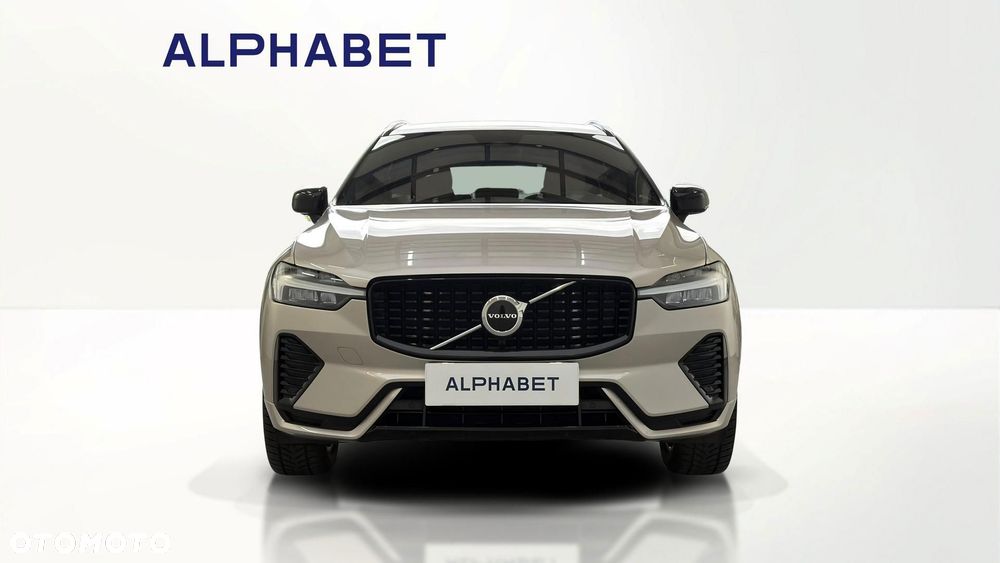 Volvo XC 60 B4 D Plus Dark - 5