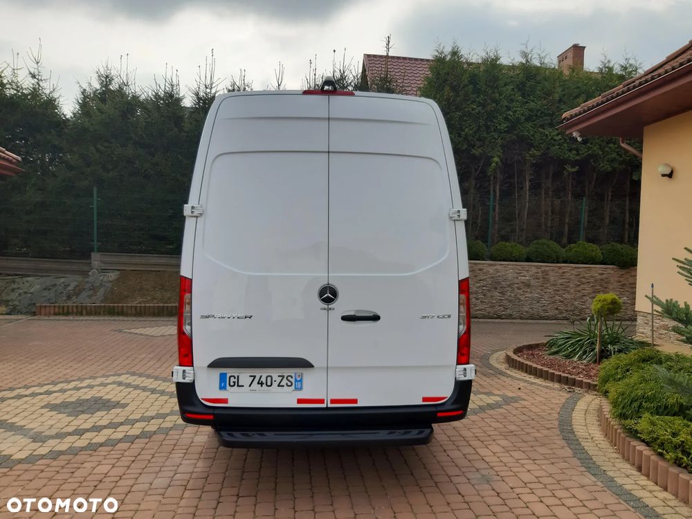 Mercedes-Benz Sprinter 317 CDI - 9