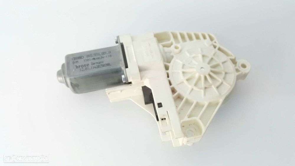 MOTOR ELEVADOR TRASEIRO DIREITO AUDI A5 SPORTBACK (8T) 2.0 TFSI (132KW) - 1