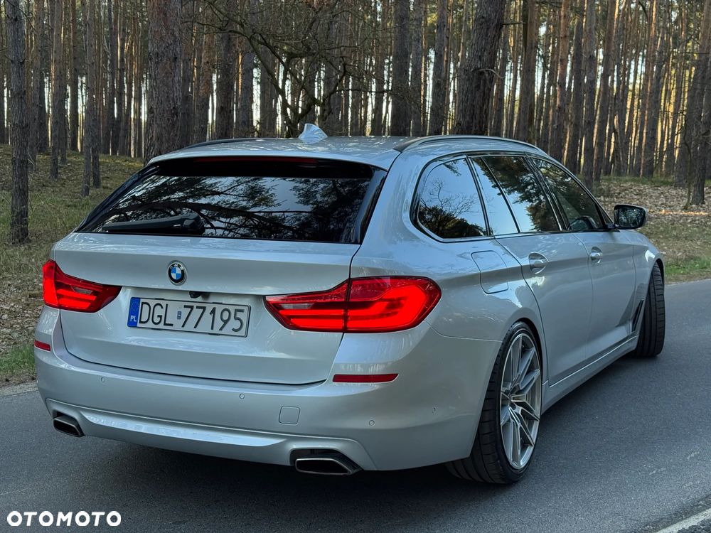 BMW Seria 5 530i xDrive Sport Line sport - 7