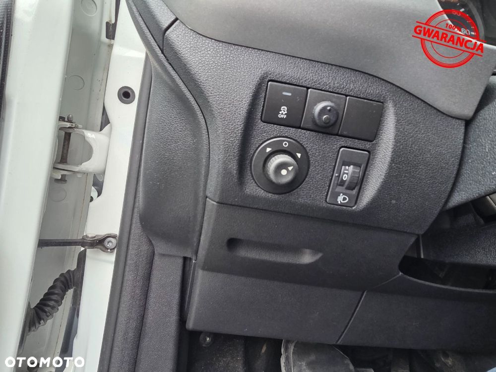 Peugeot Partner HDi FAP 115 Family - 19