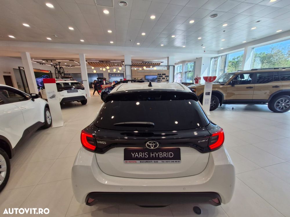 Toyota Yaris - 8