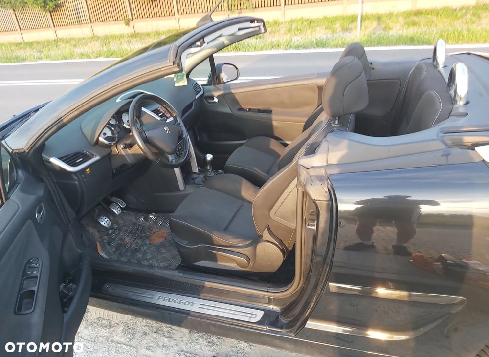 Peugeot 207 CC - 11