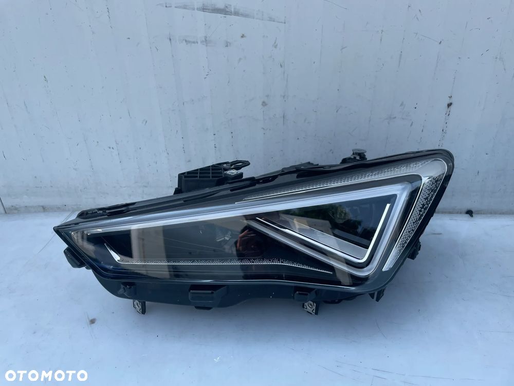 LAMPA LEWY PRZÓD SEAT LEON IV CUPRA FORMENTOR 5FG941035C - 2