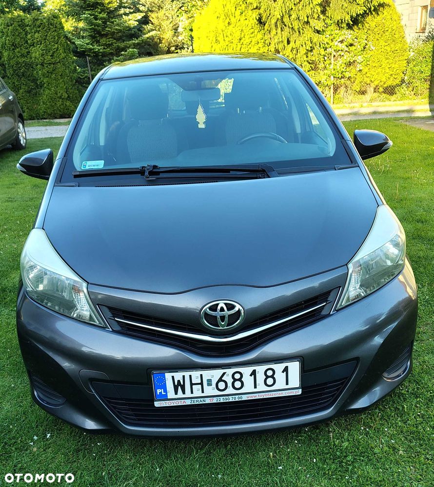 Toyota Yaris - 1