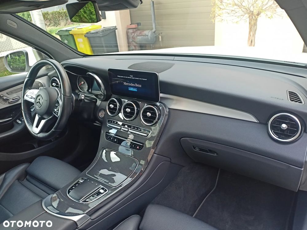 Mercedes-Benz GLC 300 4Matic 9G-TRONIC Exclusive - 15