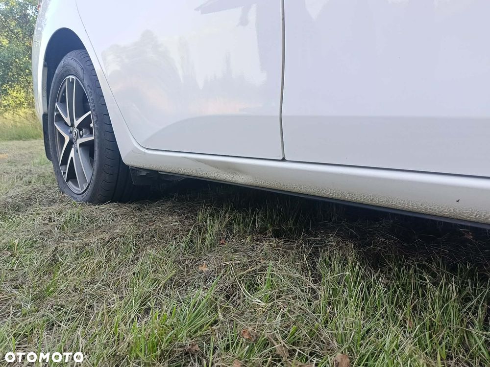Toyota Auris 1.6 Premium - 8