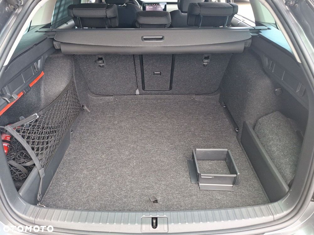 Skoda Octavia 1.5 TSI Selection - 30