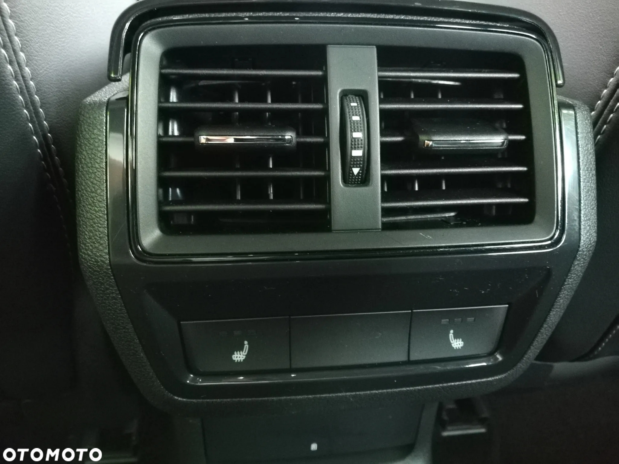 Skoda Kodiaq 2.0 TDI 4x4 DSG Sportline - 28