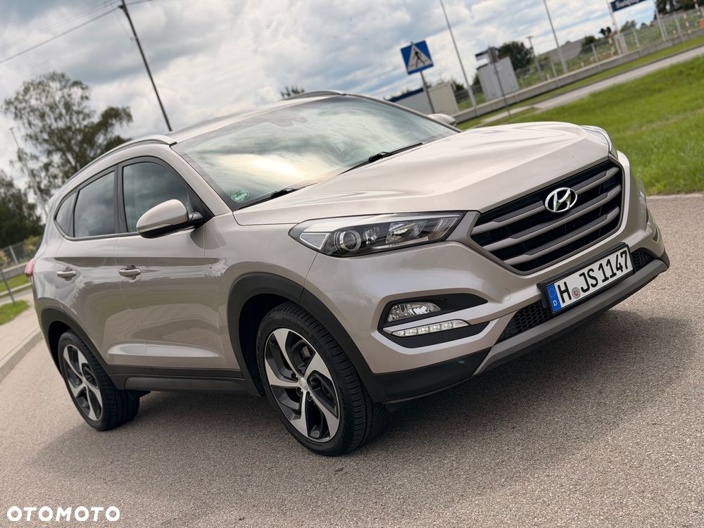 Hyundai Tucson 1.7 CRDI BlueDrive GO Plus 2WD DCT - 11
