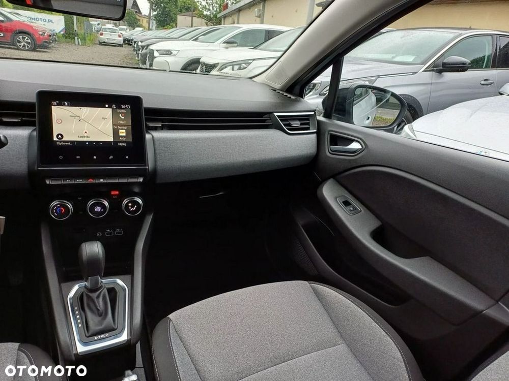 Renault Clio - 22
