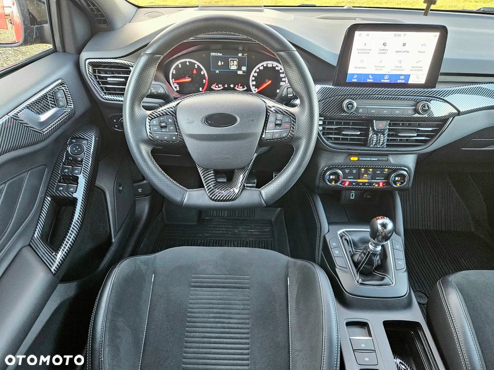 Ford Focus 2.3 EcoBoost S&S ST Edition - 9