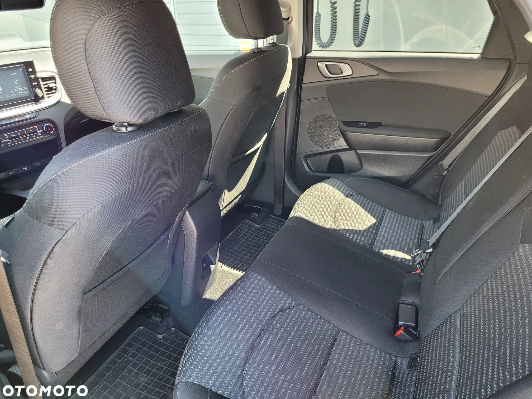 Kia Ceed 1.5 T-GDI M - 11