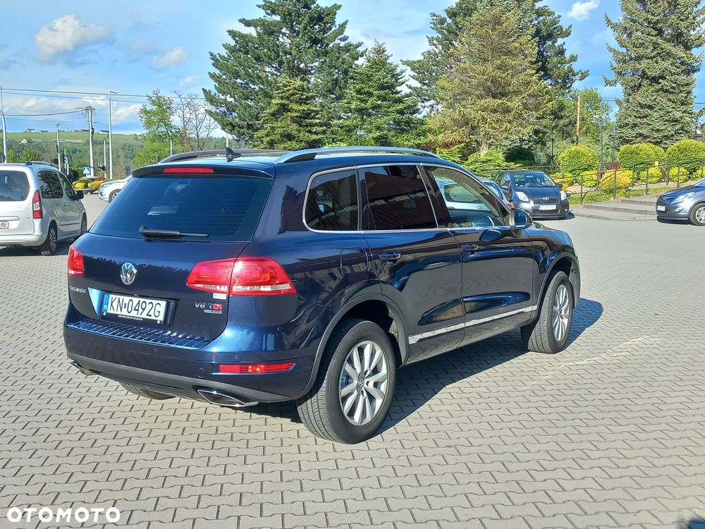 Volkswagen Touareg - 13