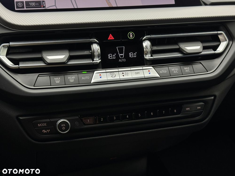 BMW Seria 1 120i M Sport sport - 26