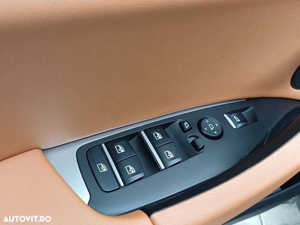 BMW X4 xDrive20i AT MHEV - 19