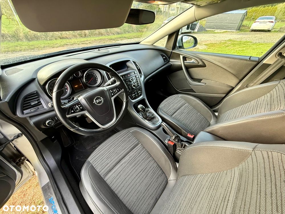 Opel Astra 1.4 T Sport - 8