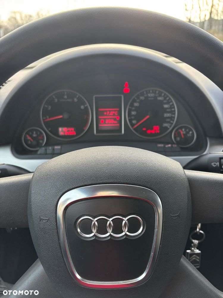 Audi A4 Limousine 1.8T - 26