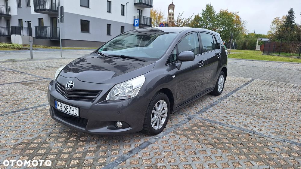 Toyota Verso 1.8 Premium - 3