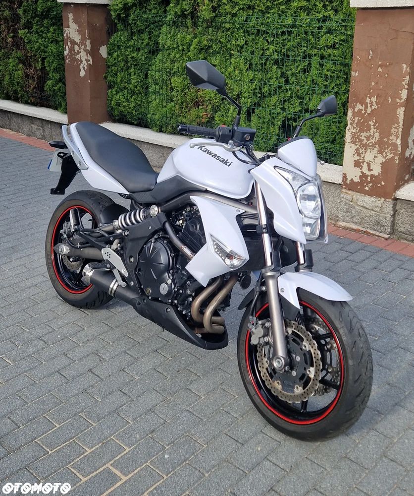 Kawasaki ER - 2