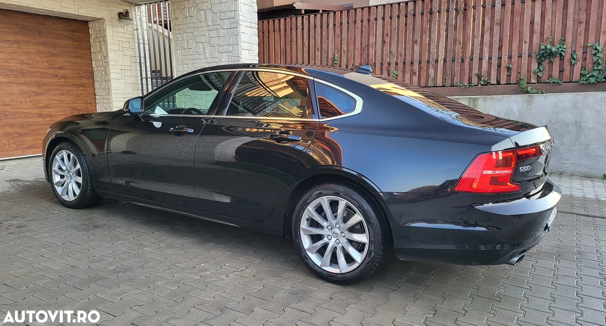 Volvo S90 D4 Geartronic Momentum Pro - 4