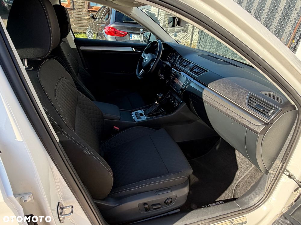 Skoda Superb 1.4 TSI ACT Sportline DSG - 7