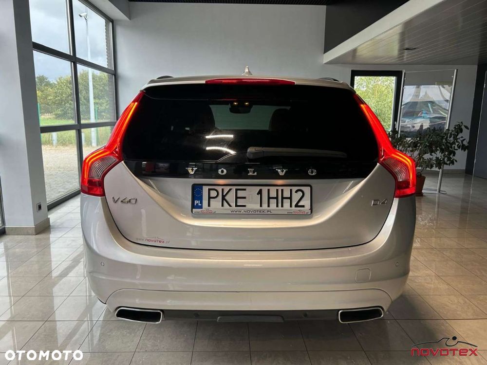 Volvo V60 2014 photo 5