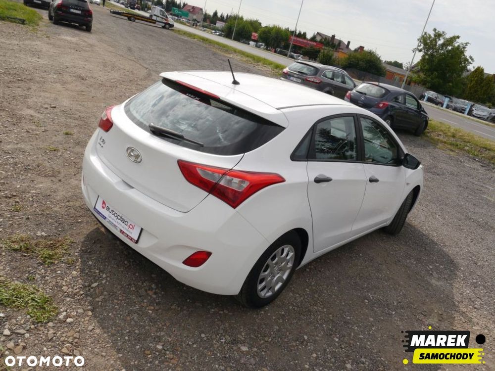 Hyundai i30 - 12