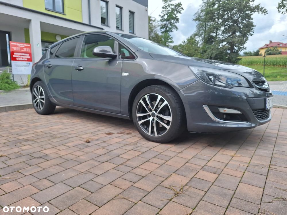 Opel Astra 1.7 CDTI Cosmo - 4