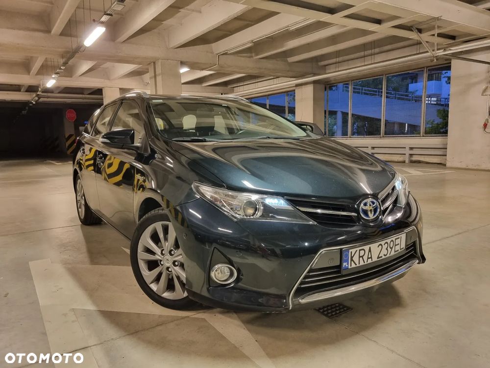 Toyota Auris - 11