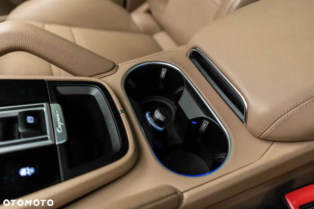 Porsche Cayenne Platinum Edition - 23