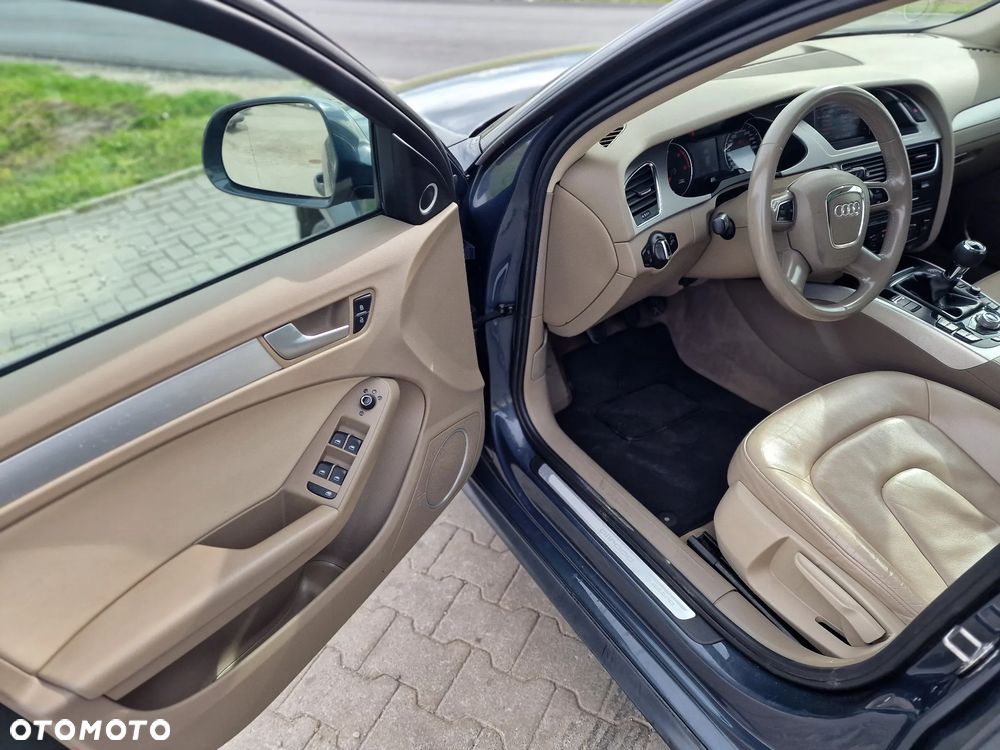 Audi A4 Allroad 2.0 TDI Quattro - 15