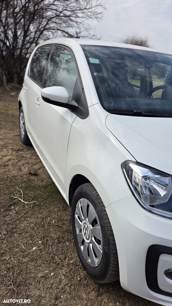 Volkswagen up! 1.0 MPI High - 27