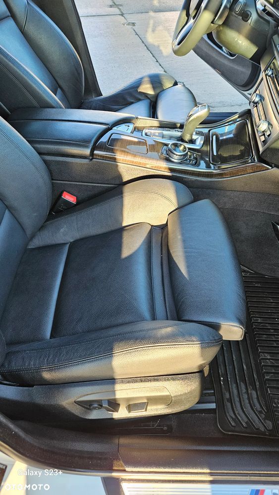 BMW Seria 5 535d xDrive Sport-Aut Luxury Line - 10