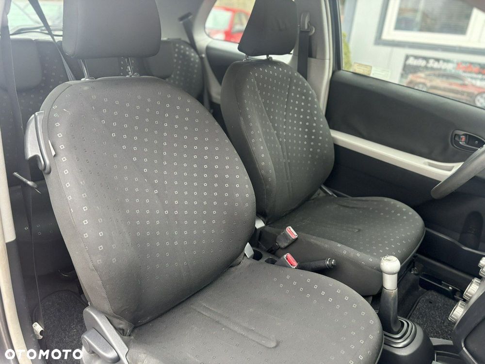Toyota Yaris 1.3 VVT-i Cool - 23