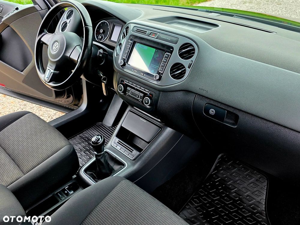 Volkswagen Tiguan 2.0 TDI SCR BlueMotion Technology Exclusive - 15