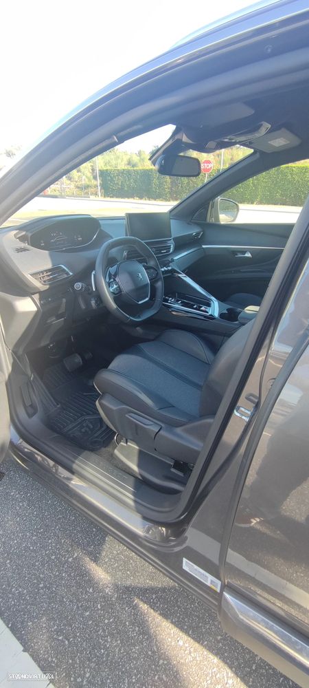 Peugeot 5008 1.5 BlueHDi Allure Pack EAT8 - 5